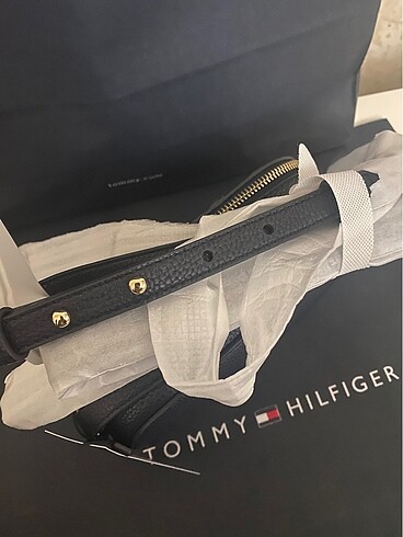  Beden Tommy hilfiger çanta