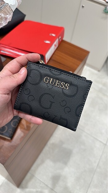 Guess kartlık