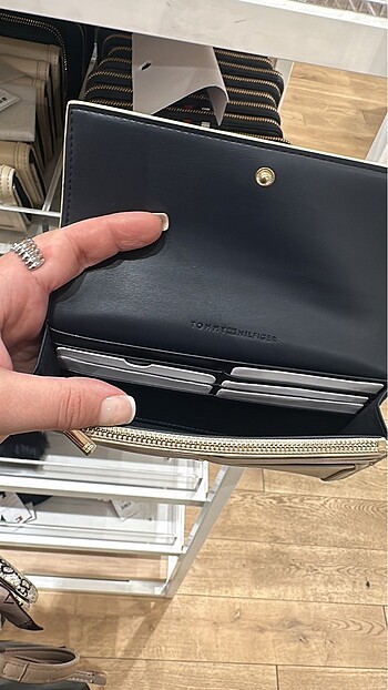 Beden Tommy hilfiger çok gözlü cüzdan