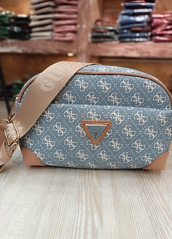 Guess Çanta 