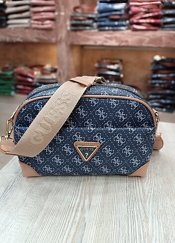 Guess Guess Çanta 