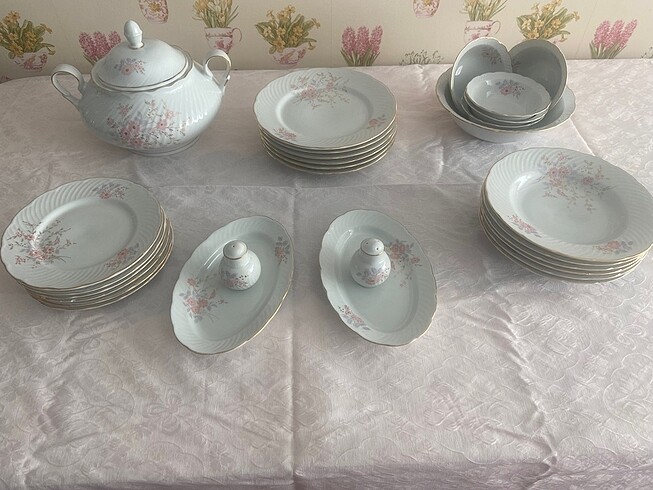 Kütahya porselen yemek takımı