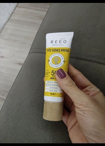 BEEO YÜZ GÜNEŞ KREMİ SPF50 UVA UVB 40 ML 2 ADET