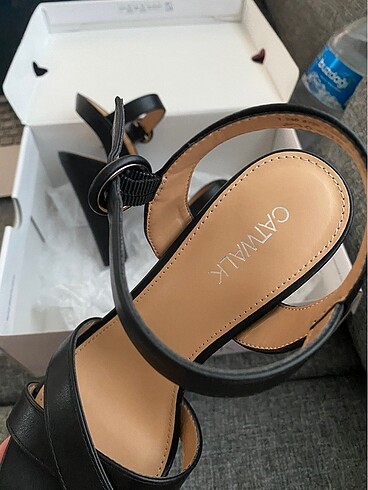 siyah topuklu ayakkabı - Görsel 5