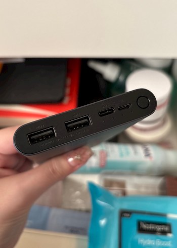 Siyah Taşınabilir Power Bank - Görsel 3