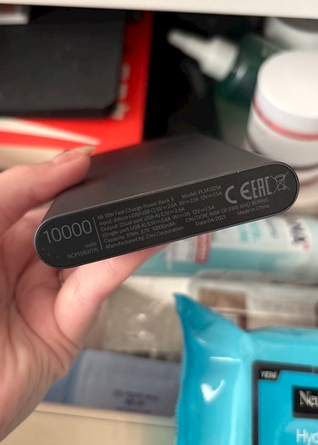 Siyah Taşınabilir Power Bank - Görsel 2