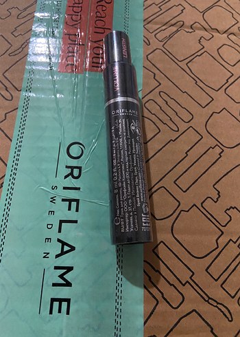 Oriflame The One Siyah Maskara - Görsel 2