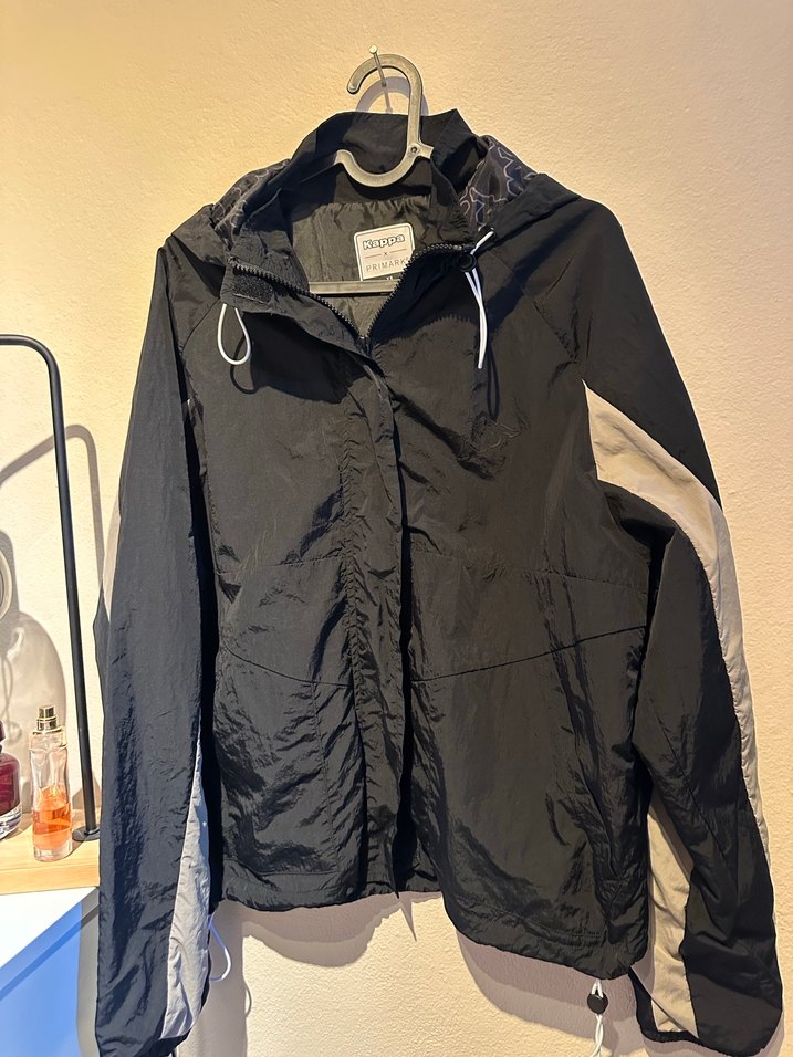 Kappa Gri kadın Kapüşonlu Rüzgarlık - Görsel 4