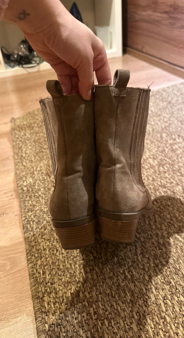 Kahverengi Süet Kadın Dolgu Topuklu Bot - Görsel 4