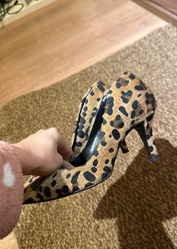 Kahverengi Leopar Desenli Tüylü Platform Topuklu - Görsel 2