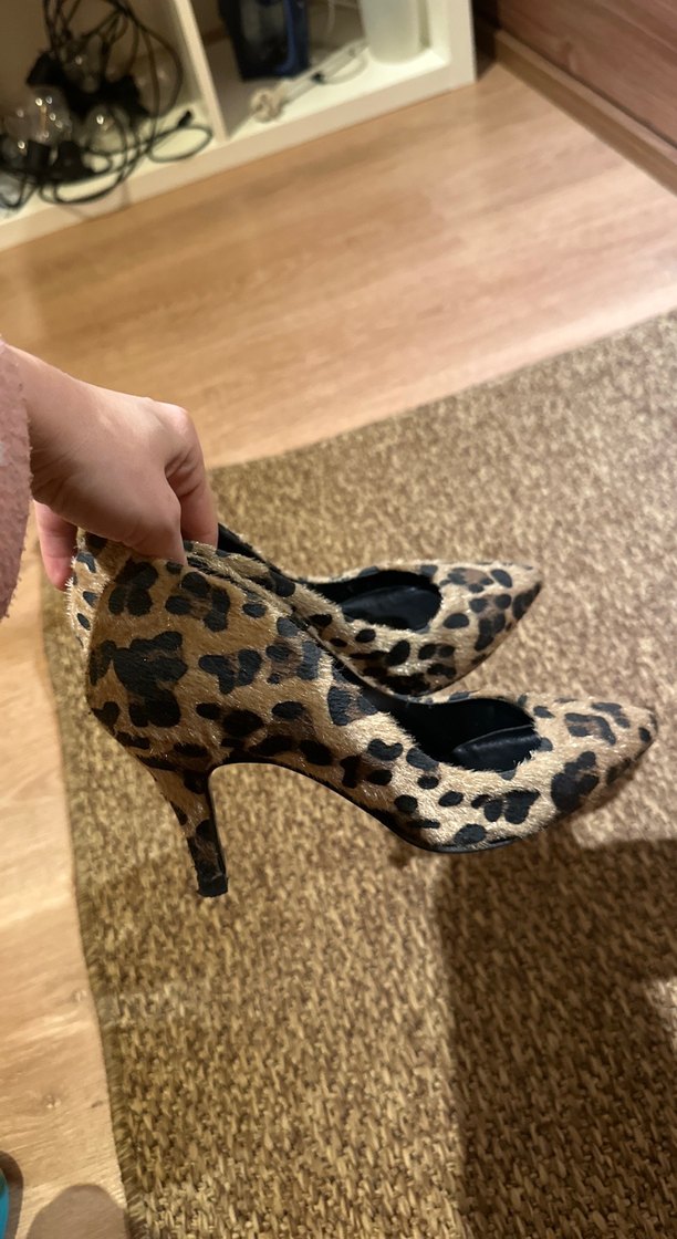 Kahverengi Leopar Desenli Tüylü Platform Topuklu - Görsel 4