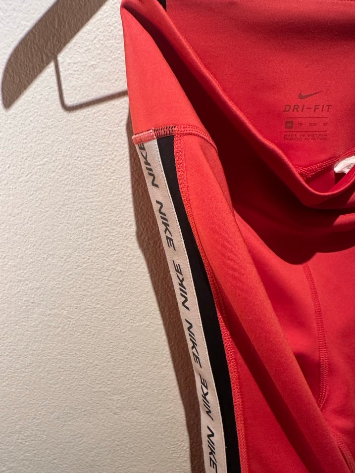 Kırmızı Kadın Spor Tayt Velcro Detaylı - Görsel 4