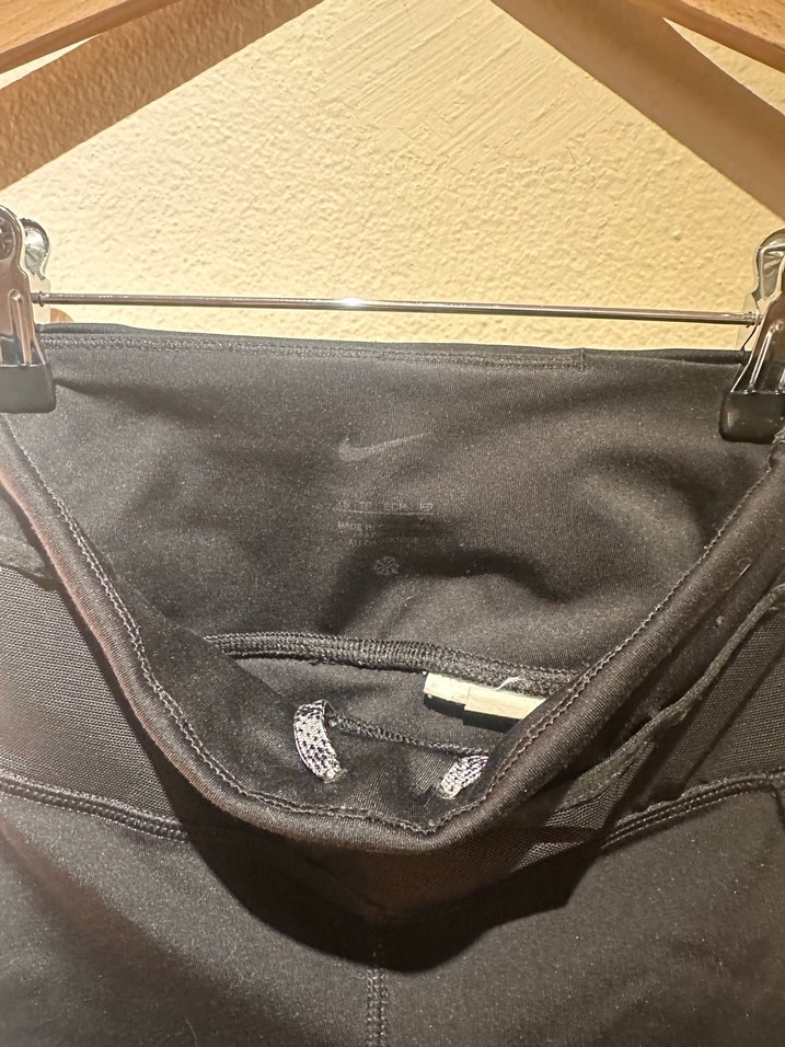 Fermuarlı Siyah Spor Kadın Tayt - Görsel 3