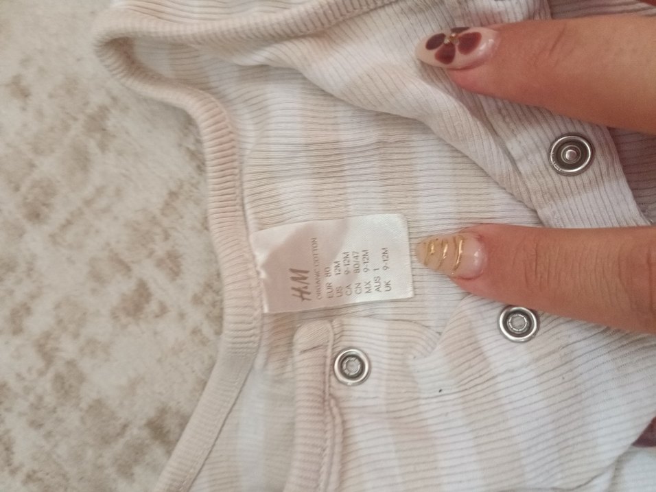 Bej Renkli Çizgili Yastık Kılıfı 6 aylık - Görsel 3