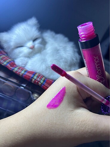  Beden Flormar Barbie Glosu