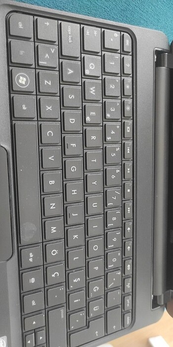 Beden Notebook Compaq mini