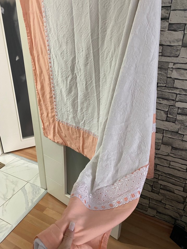 Nakışlı yatak örtüsü - Görsel 3