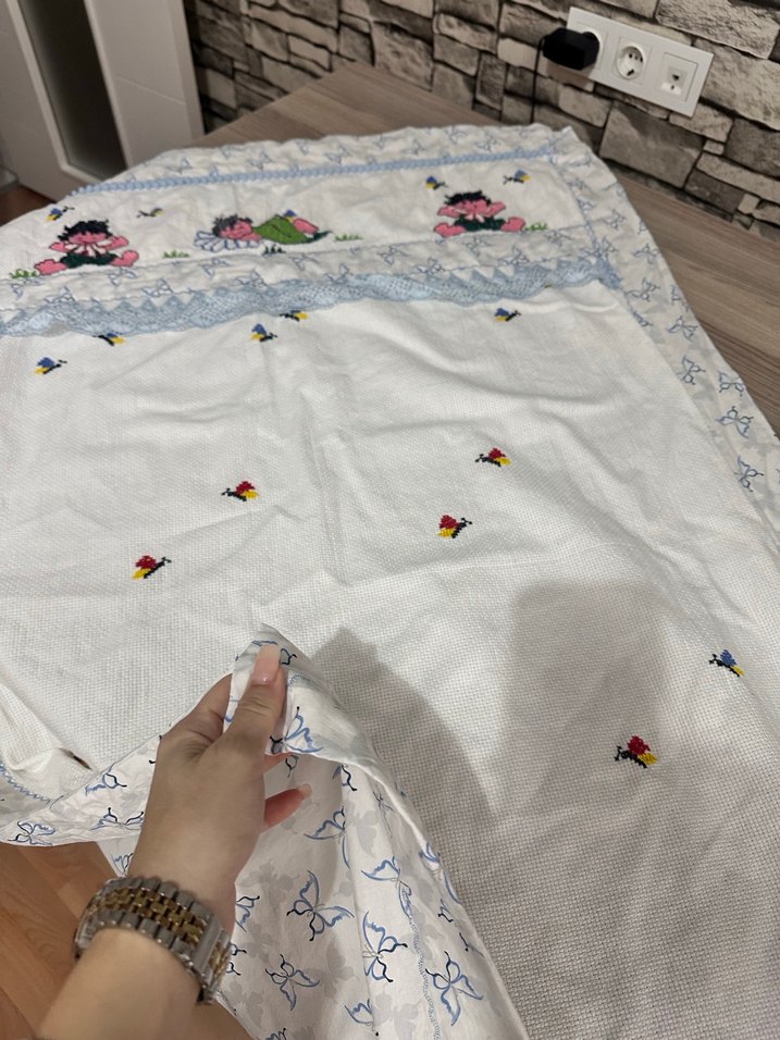 Nakışlı Pastel Renkli Çocuk Battaniyesi - Görsel 4