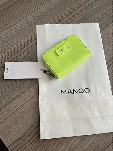 Mango cüzdan