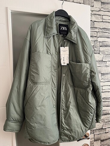 Zara mont