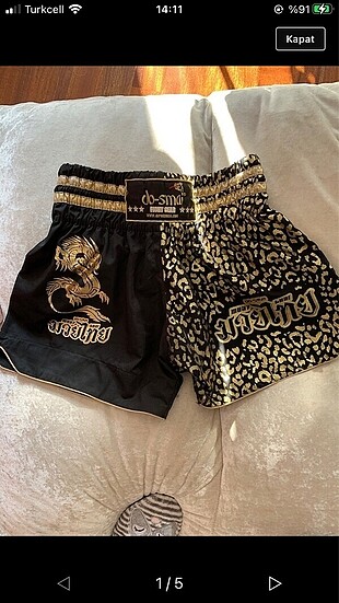 Kickboks sortu doi smai