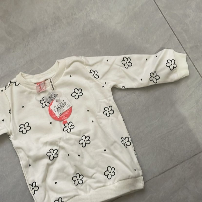 Çiçek Desenli Beyaz Kız Sweatshirt - Görsel 3