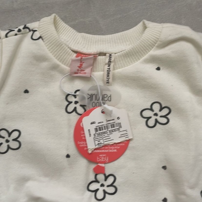 Çiçek Desenli Beyaz Kız Sweatshirt - Görsel 4