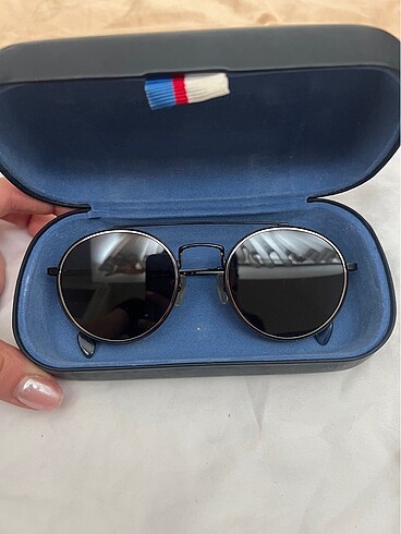 Tommy Hilfiger Güneş Gözlüğü
