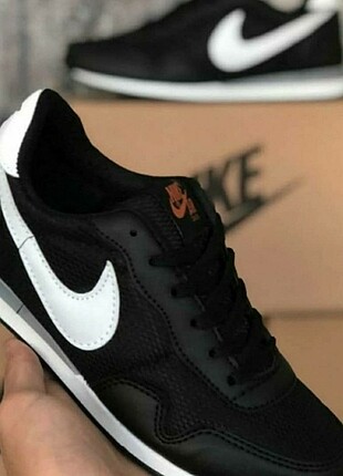 Nike NİKE SPOR AYAKKABI 