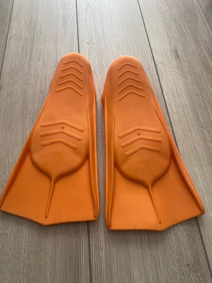 Turuncu Parlak Kauçuk Su Ayakkabısı 35/36 numara - Görsel 2