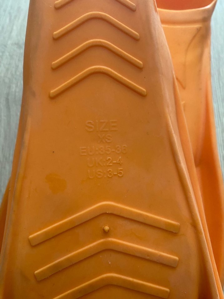 Turuncu Parlak Kauçuk Su Ayakkabısı 35/36 numara - Görsel 3