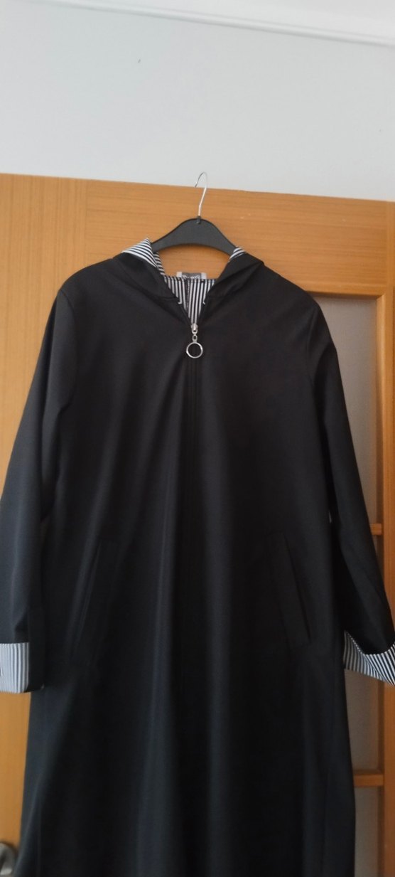 Siyah Uzun kadın trençkot - Görsel 2