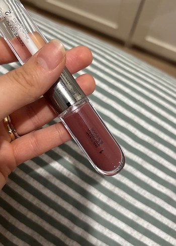 KIKO Milano Sıvı Ruj - 121 numara - Görsel 4