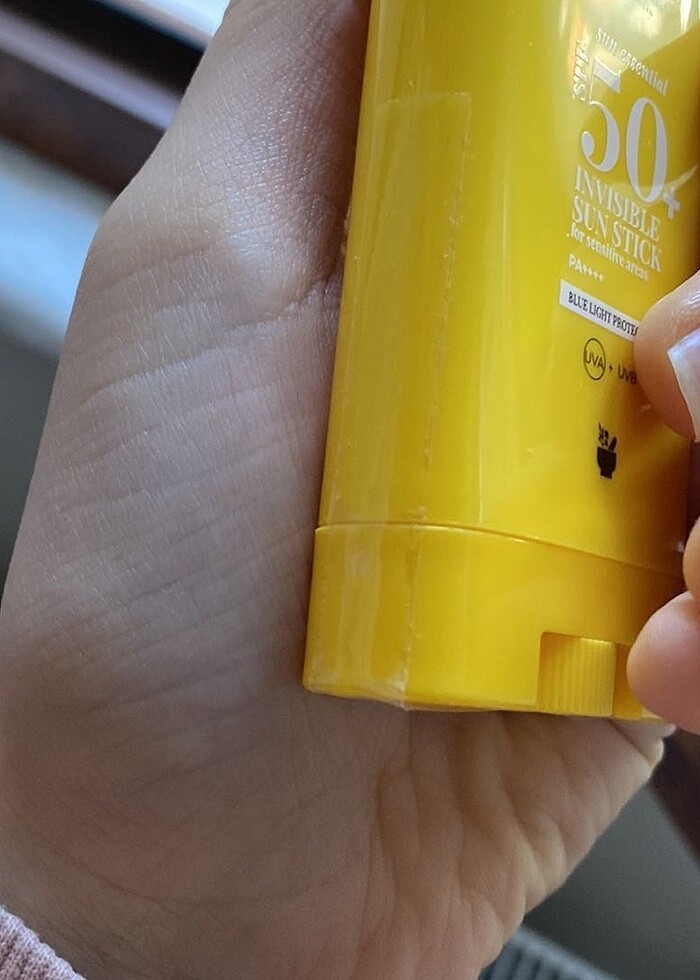 Cosmed stick güneş kremi - Görsel 2