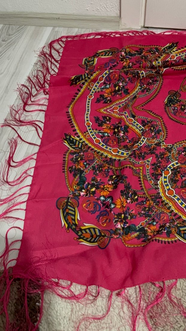 Püsküllü Pembe Bohem Kadın Fular - Görsel 3