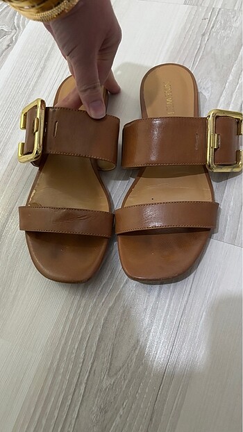 35,5 Beden kahverengi Renk Nine West taba terlik 35 1/2 #terlik #tabaterlik #ninewest #nine