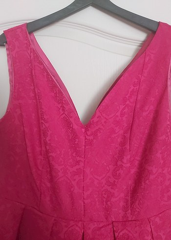 Pilise Detaylı Pembe V Yaka Midi Elbise - Görsel 2