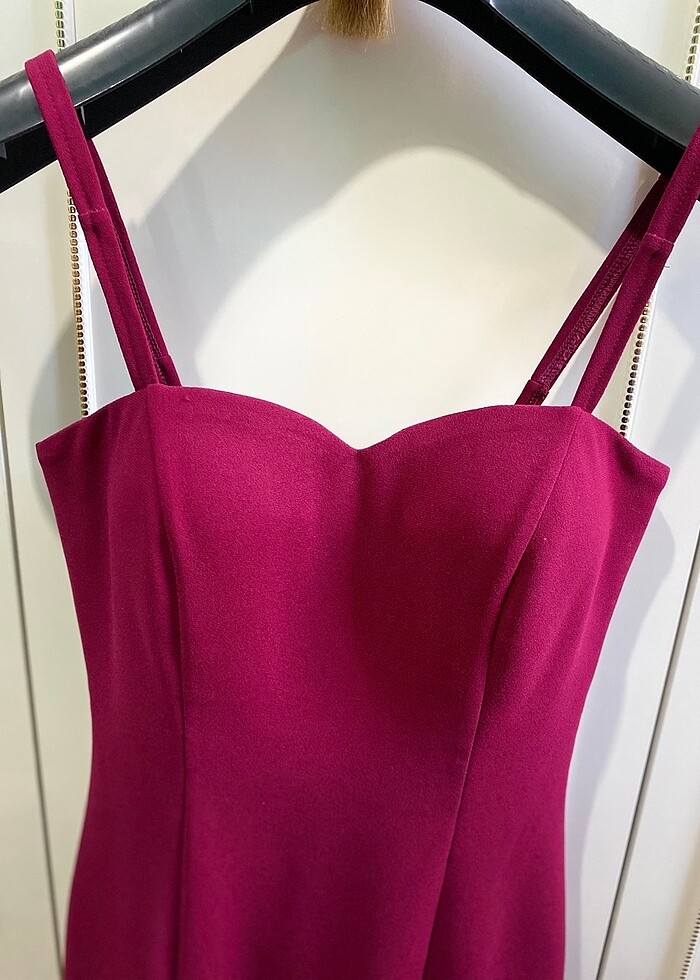 Mürdüm Rengi Kalp Yaka Kalem Elbise - Görsel 2