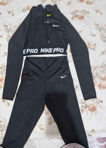 Nike Pro Siyah Spor Takim
