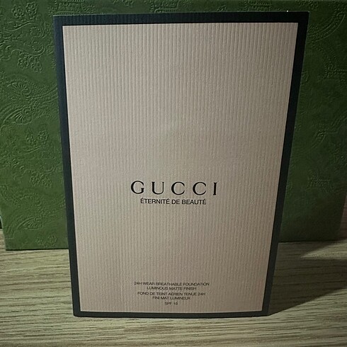 Gucci Fondöten