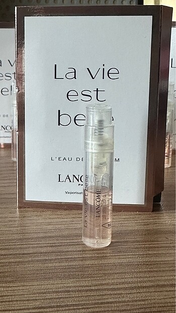  Beden lancome la vie est belle 1.2ml