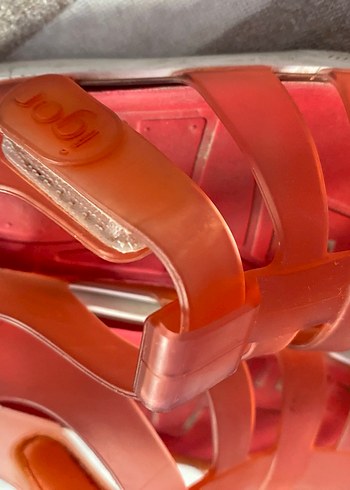 Kızlar İçin Parlak Kırmızı Sandalet - Görsel 5