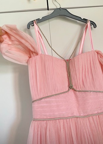 Pembe Pilili Uzun Gelinlik - Görsel 4