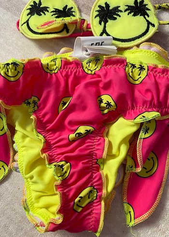 Sarı Renkli Pop Art Desenli Kız Bikini - Görsel 2