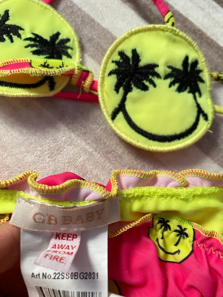 Sarı Renkli Pop Art Desenli Kız Bikini - Görsel 3