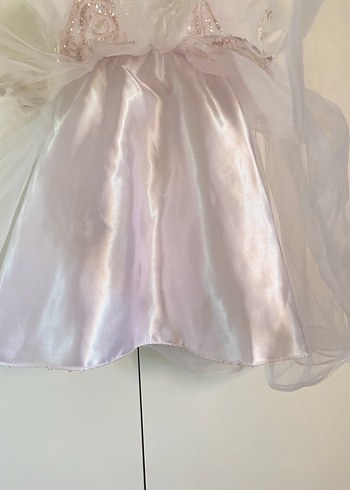 Kız Çocuk Beyaz Dantel İşlemeli gelinlik - Görsel 3