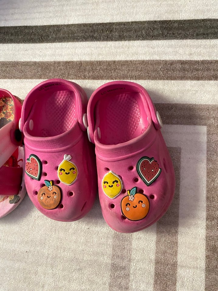 Kız Çocuk Pembe Pop Art Terlik ve Sandalet - Görsel 4