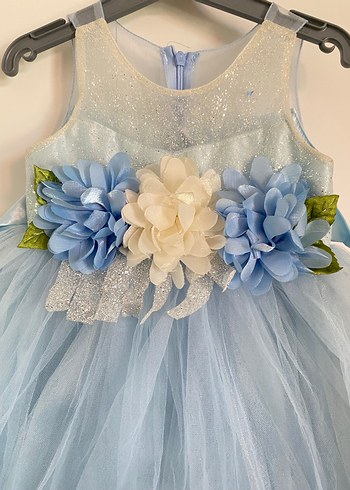 Mavi Çiçek Detaylı Kız Çocuk Gelinlik - Görsel 2