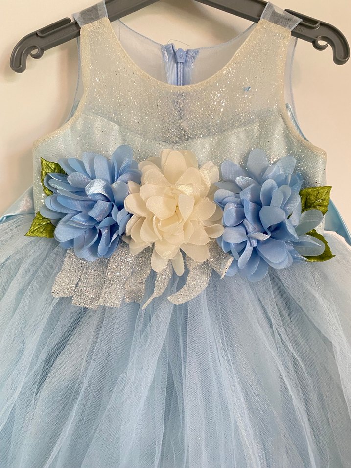 Mavi Çiçek Detaylı Kız Çocuk Gelinlik - Görsel 2