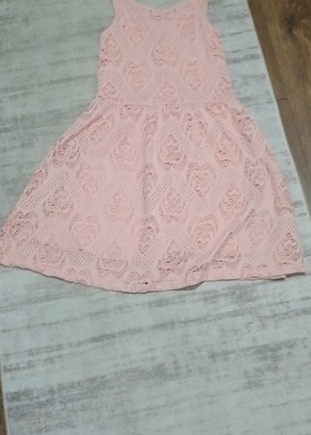 Pembe Dantel İşlemeli Kız Elbisesi
